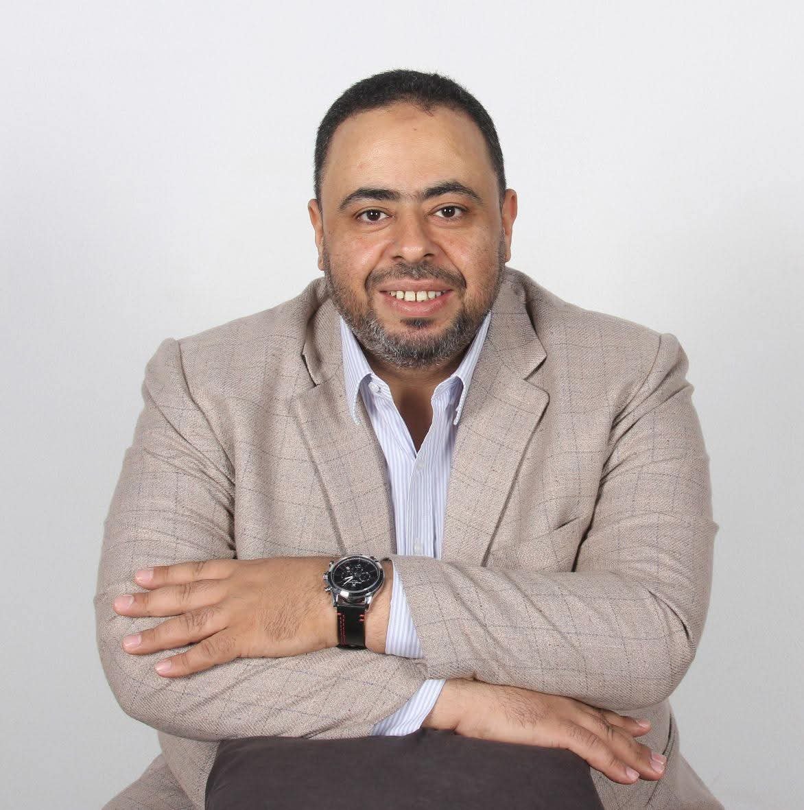 عمرو نوفل